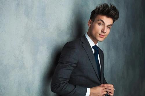 Какие факторы следует учитывать при выборе короткой стрижки для делового образа. Особенности деловых мужских причесок