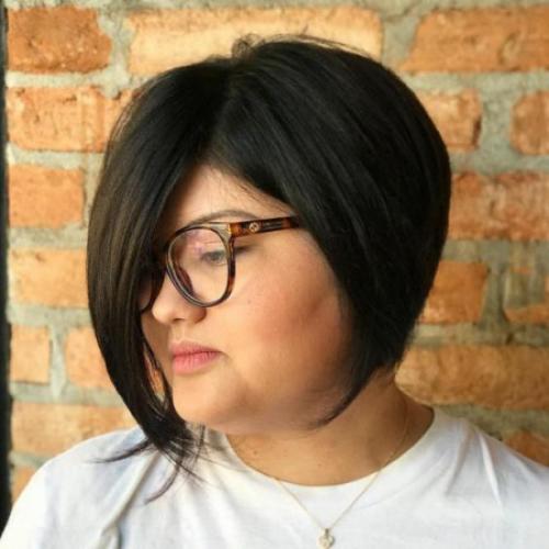 Какие типы коротких стрижек будут на пике популярности среди полных женщин в 2024 году. Короткие стрижки для полных женщин