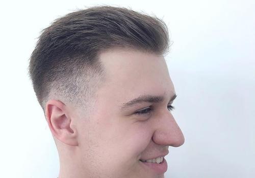 Прическа сбритые виски. Кому подходят выбритые виски, а кому нет