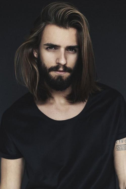 Особенности мужской стрижки каре с выбритыми висками. Мужские стрижки каре — фото модных причесок