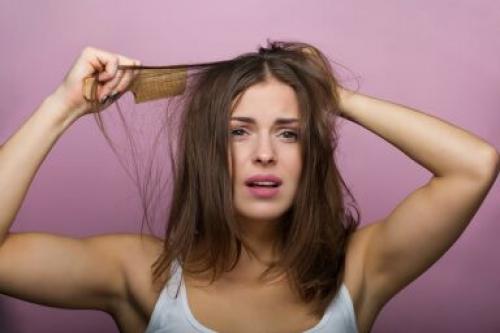 Существует ли оптимальная частота мытья волос для девушек с сухими волосами. Мытье