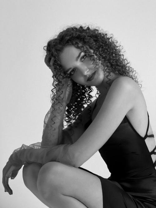 Тренд 2024 мелкие кудри. 03 Тренд 2024 мелкие кудри. 03