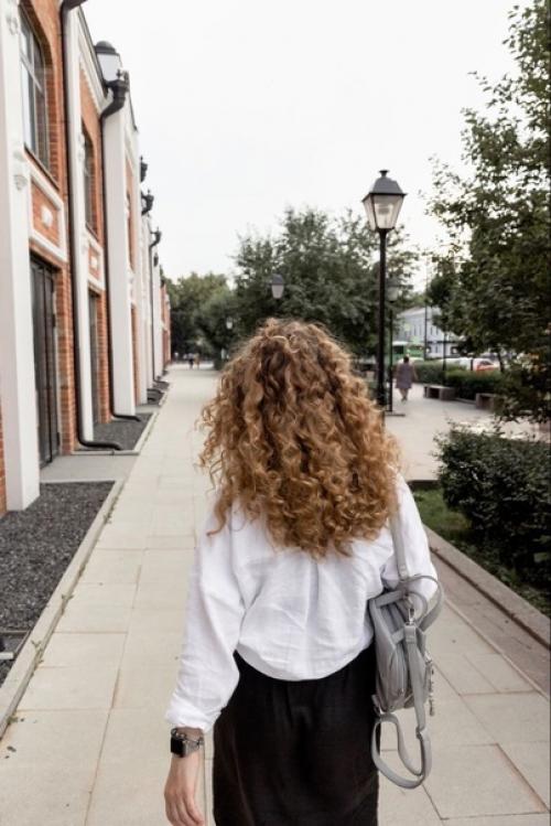 Тренд 2024 мелкие кудри. 02 Тренд 2024 мелкие кудри. 02