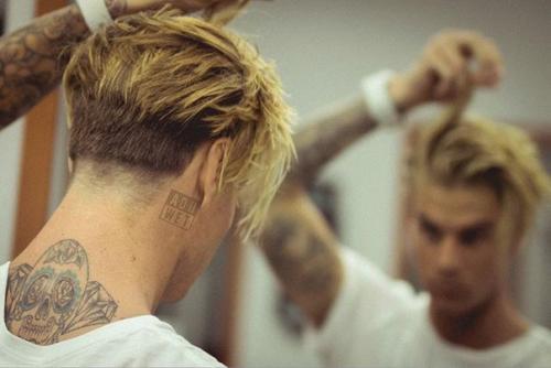 Мелирование мужское. Мужское мелирование: особенности окрашивания и выбор оттенков.