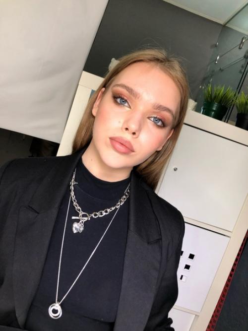 Ищу моделей на полный образ (макияж + прическа) для пополнения портфолио. 01