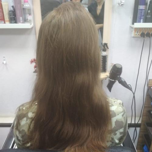 Чтобы кто не говорил, что девушка красивее с роскошными длинными локонами, модная короткая стрижка это мнение ломает. 04