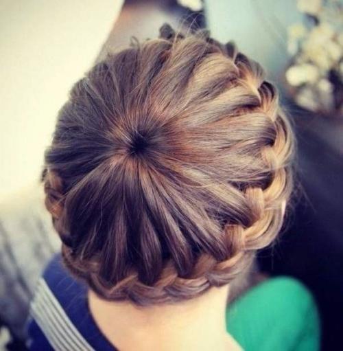 Плетение - корона!   Наверняка вы знаете, как плести обычную косу. 01 Плетение - корона!   Наверняка вы знаете, как плести обычную косу. 01