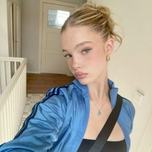 101025: женская прическа, которая становится трендом заграницей. 04