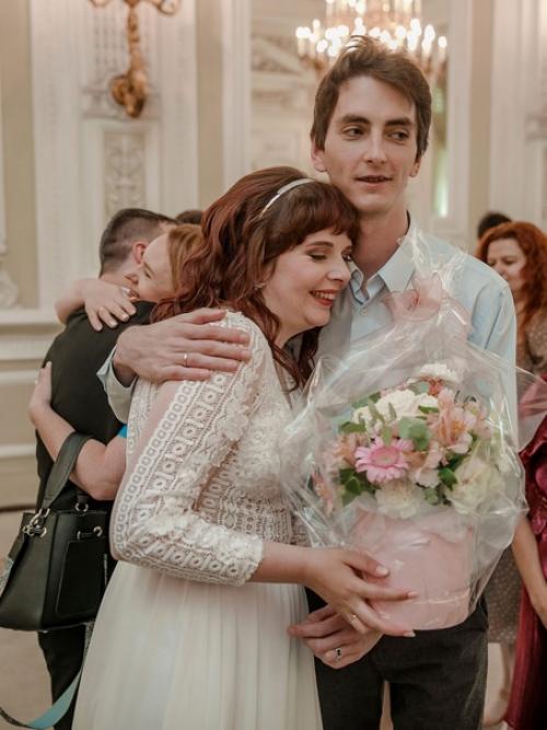 На днях Стася прислала официальные фото со свадьбы - сижу, рассматриваю, вспоминаю. 04