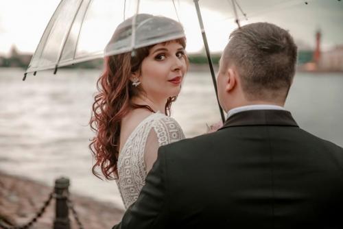 На днях Стася прислала официальные фото со свадьбы - сижу, рассматриваю, вспоминаю. 03