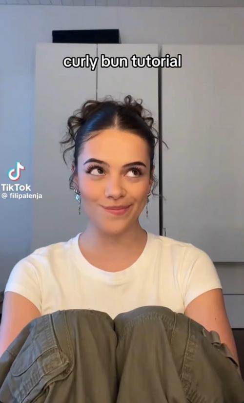 101025: женская прическа, которая становится трендом заграницей. 03