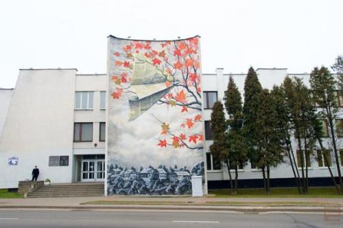 Ребенок - гигант, человек без лица и девушка в вышиванке. 03 Ребенок - гигант, человек без лица и девушка в вышиванке. 03