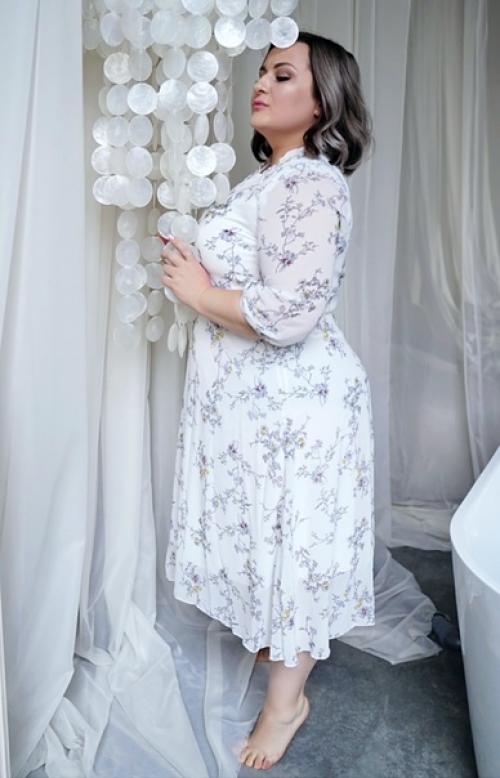 Готовясь к съёмкам и зная какие будут локации, следует продумать свой образ, подобрать одежду, прическу, тематику. 02