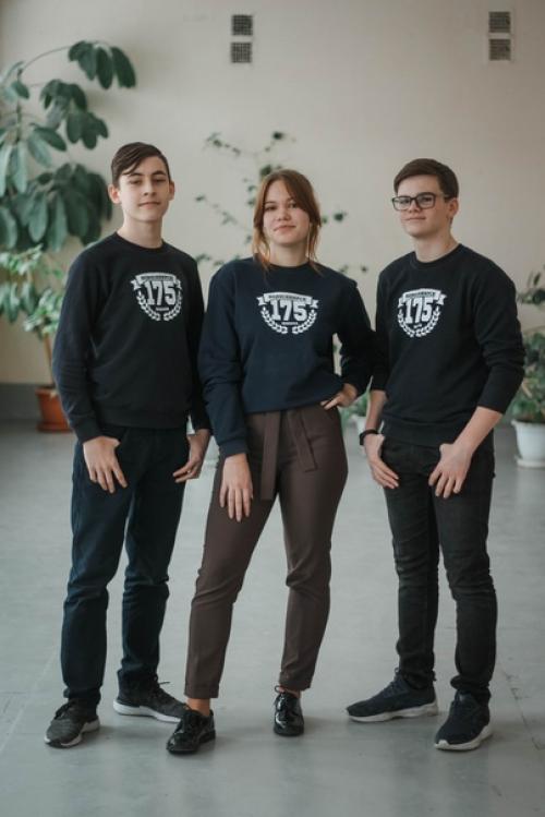 Следующая неделя у нас акции посвящена. 03