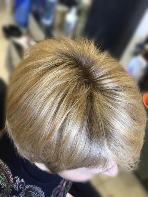 И кто сказал, что на короткие волосы нельзя сделать модное окрашивание! 03