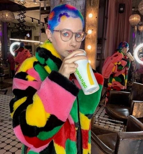 Дочка Глюк'оZы кардинально сменила имидж и стала красоткой. 04 Дочка Глюк'оZы кардинально сменила имидж и стала красоткой. 04