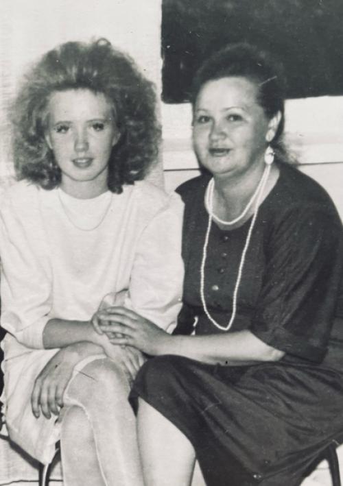 Моим дорогим родителям. 02