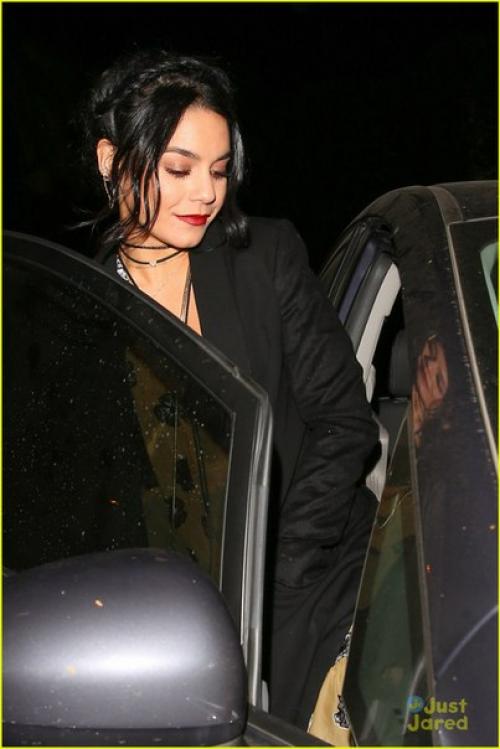 Ванесса фото в инстаграм выложила. 01