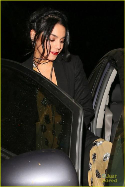 Ванесса фото в инстаграм выложила. 02