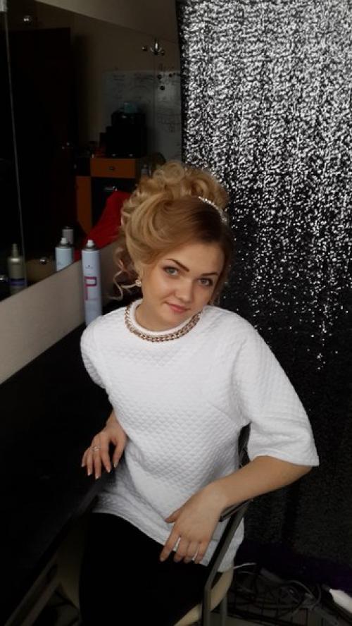 Так как мне не верят, что волосы я в ретуши не трогаю. 02