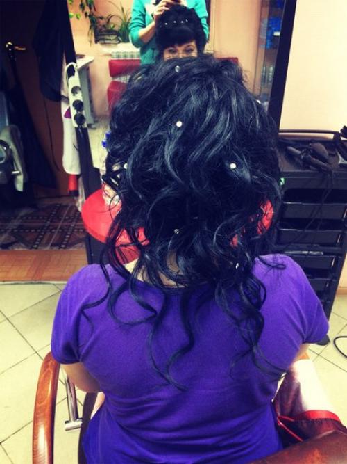 Готовимся к прекрасному вечеру прическа почти. 04