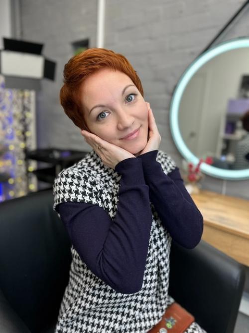 Поменяю цвет волос на тот который подойдёт именно тебе. 01