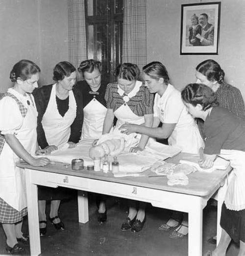 Женщины в III рейхе. 05 Женщины в III рейхе. 05