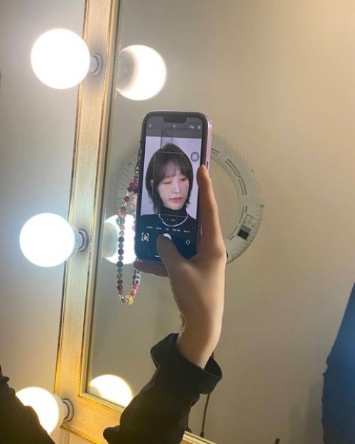 221218 Wendy Instagram. 07