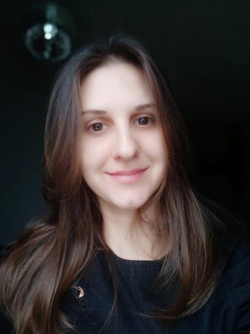 Знаете, бывает такое, встретишь человека и не знаешь как раньше жил без него. 02