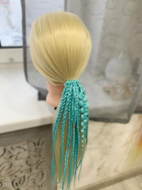 Афрорезинки - самый легкий способ добавить интересную деталь в прическу они очень легкие, подходят как взрослым, так и детям. 01