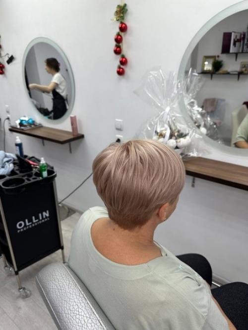 Клубничный зефир не только вкусный десерт, но и модное окрашивание. 03