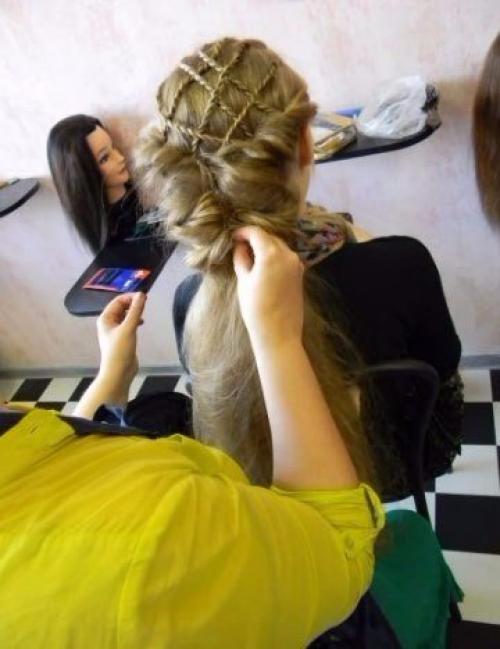 Пушистая прическа на праздник? 04