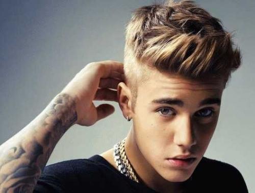 Кастинг.  Мы ищем молодых девушек и юношей для проекта Люди Этого Города. 01