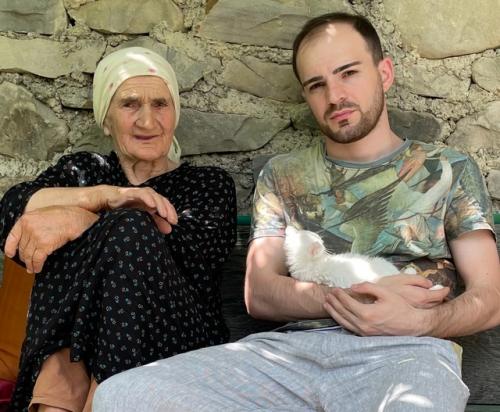 Сейчас на часах 4 утра, и мне не спится …. 01 Сейчас на часах 4 утра, и мне не спится …. 01