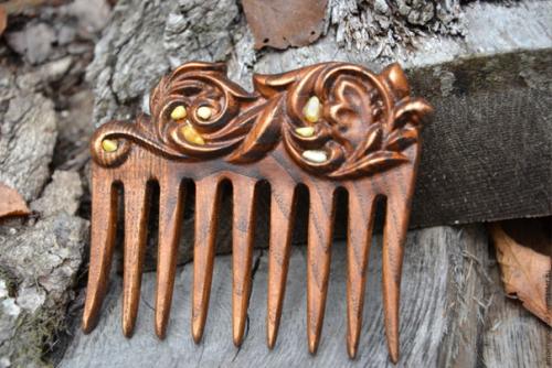 Магия гребня. Кто и когда придумал гребешок, круглую Гребенку, а потом расческу с ручкой, мы уже, наверное, не узнаем. 08