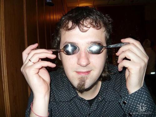 Челлендж. Господа! В инстаграме набирает популярность очередной челлендж "Выложи Свое Фото 5 лет Назад".