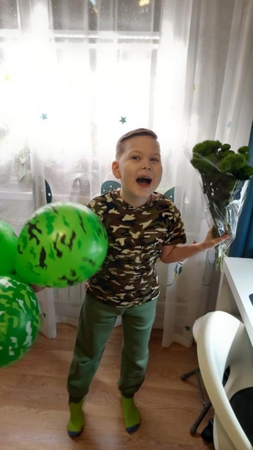 Ну не могу не похвалиться, как я гениально (как я считаю) поздравила своих мальчиков с 23 февраля! 01 Ну не могу не похвалиться, как я гениально (как я считаю) поздравила своих мальчиков с 23 февраля! 01