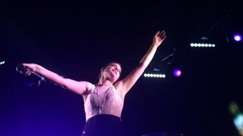 Всем привет и хотя Игнат и Милана уже написали о концерте, ревью много не бывает? 03