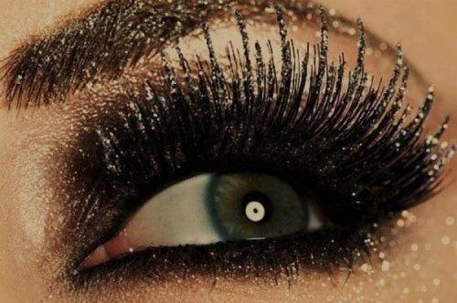 Срочно нужны модельки для наращивания ресничек. 03