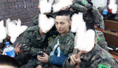 Причина, почему модная армейская причёска GD наделала шума? 01