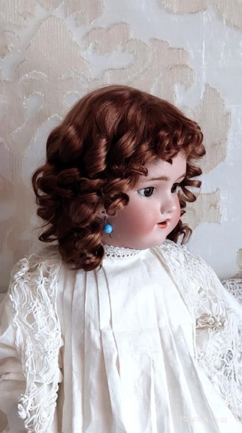2200 р. В продаже парик из натуральной козьей шерсти для антикварной куклы с обхватом головы 32-33 см. 01