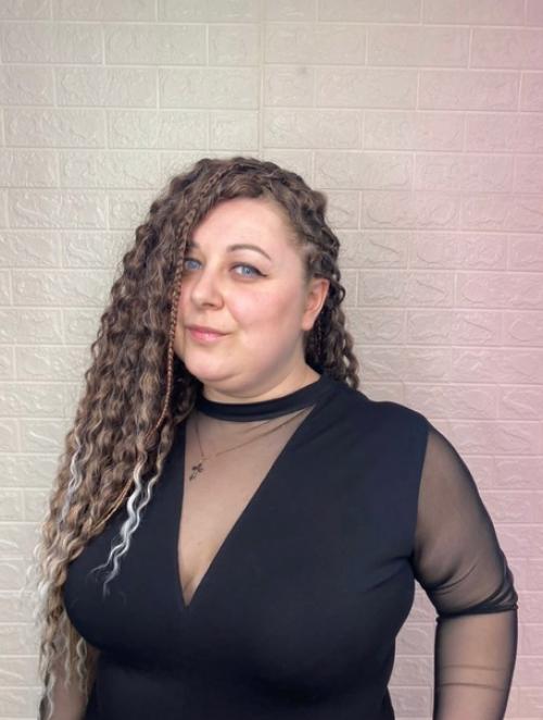 А!  Ну почему ко мне приходят такие заряженные яркие девчонки! 02