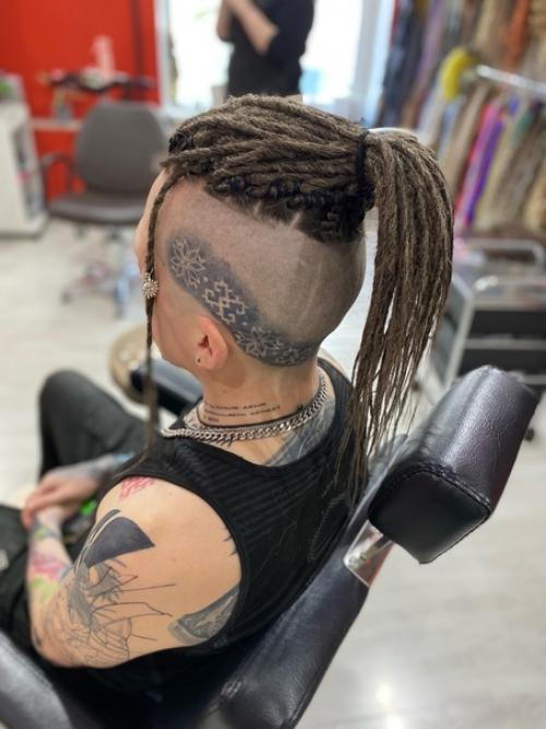 Какие прически можно у нас в салоне сделать! 01