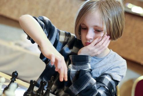 Одной Левой, Одним Глазом. 03