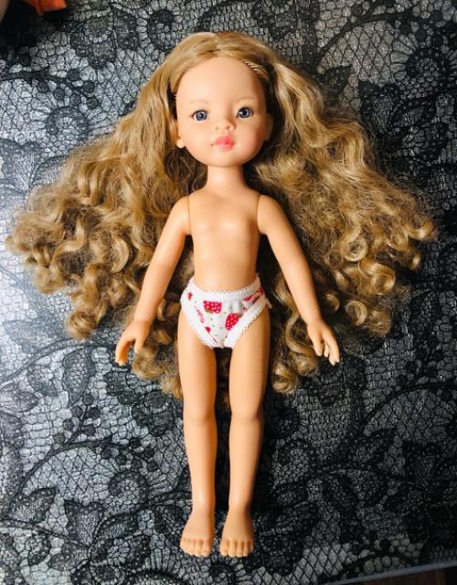 Продам манику на теле выпуска 2016 года в наряде и обуви с фото. 01