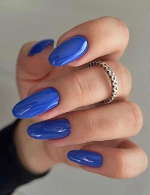 Ну а как насчёт подборки такого же классного синего маникюра. 02