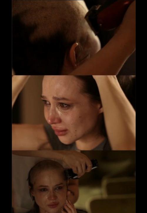 Подлинная Красота не Зависит от Волос: после химиотерапии лерчек самостоятельно сбрила их налысо. 02