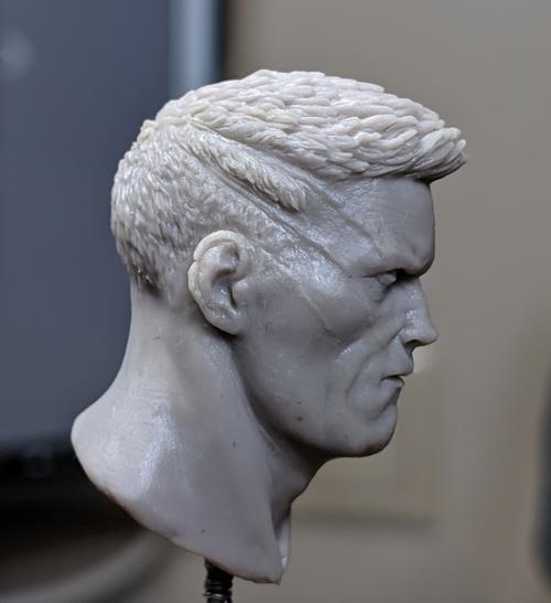 Год назад я делал этого варвара и вспомнил, что у меня где-то были фото процесса лепки его волос. 06