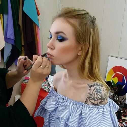 Завтра - 16 апреля (понедельник) нужны модели на макияж в 12 ч и 13. 09