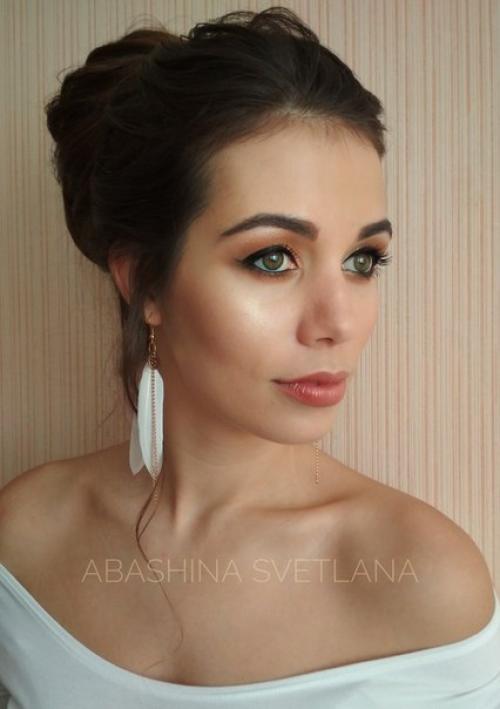 Всем здравствуйте?   Я не сертифицированный мастер по макияжу и причёскам. 03